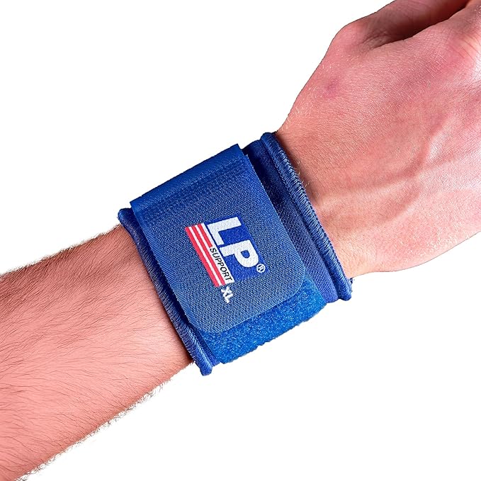 WRIST SUPPORT