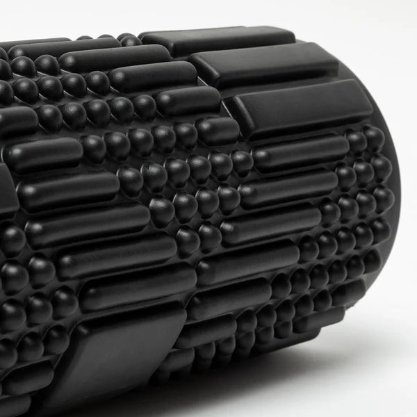 VIBRATING MASSAGE ROLLER