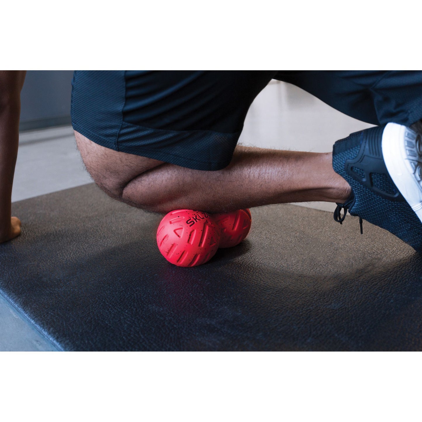 UNIVERSAL MASSAGE ROLLER